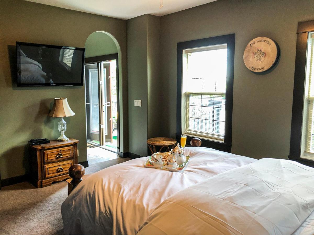 Wolf Creek Bed And Breakfast Ponoka Εξωτερικό φωτογραφία