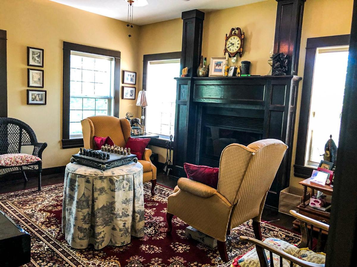 Wolf Creek Bed And Breakfast Ponoka Εξωτερικό φωτογραφία