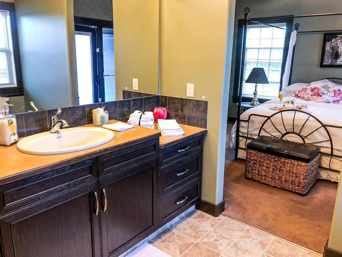 Wolf Creek Bed And Breakfast Ponoka Εξωτερικό φωτογραφία