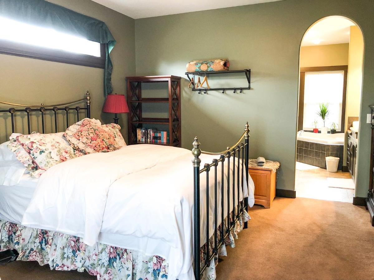 Wolf Creek Bed And Breakfast Ponoka Εξωτερικό φωτογραφία